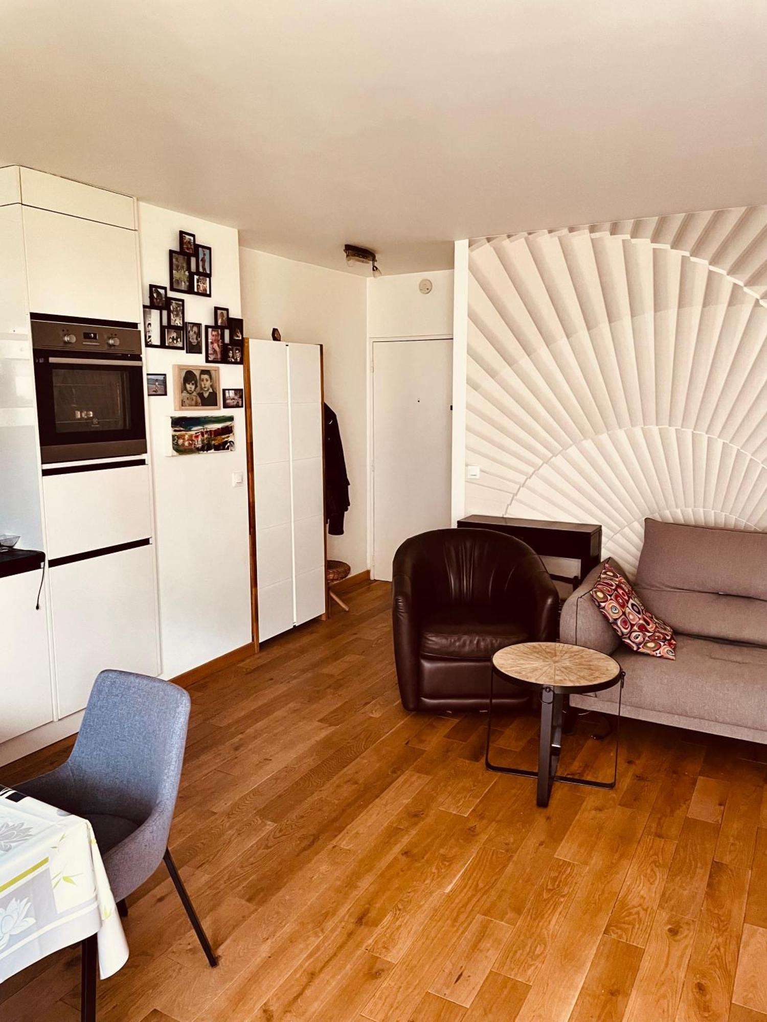Jolie 2 Pieces Avec Balcon Paris 15 Eme Apartment Bagian luar foto