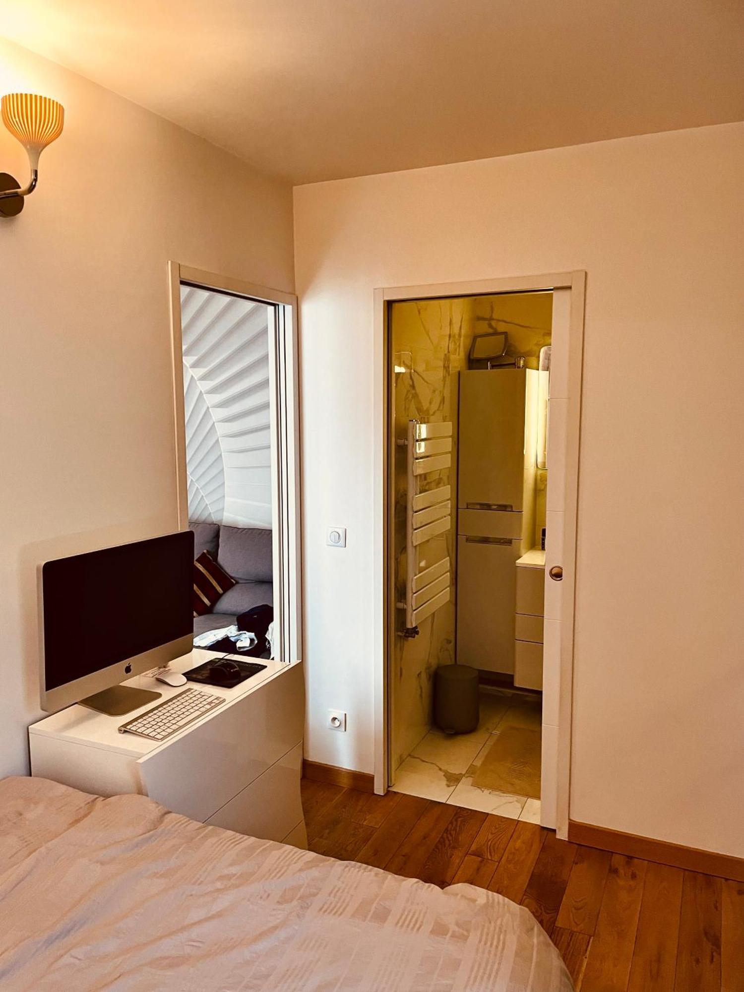 Jolie 2 Pieces Avec Balcon Paris 15 Eme Apartment Bagian luar foto